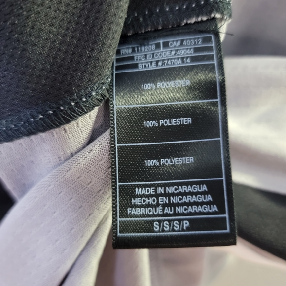 Authentic NBA Spurs Jersey - Picture 5 of 6